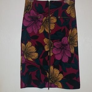 Worthington Floral Zip up Pencil Skirts Size 10P